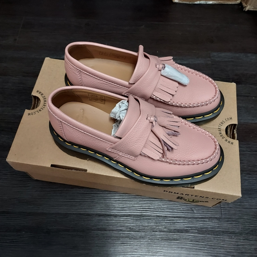 Doc Martens, Adrian Loafer, women size 5, peach beige